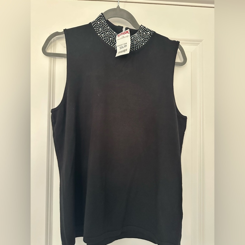 Black Sleeveless Sweater with Beaded Collar